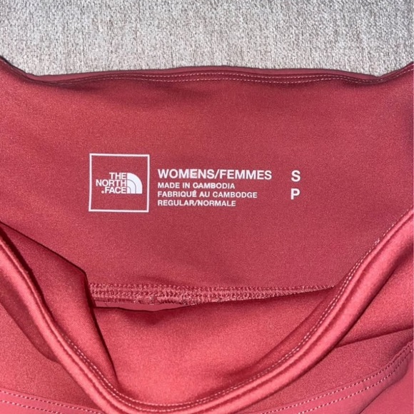 The north face shorts - Picture 3 of 3